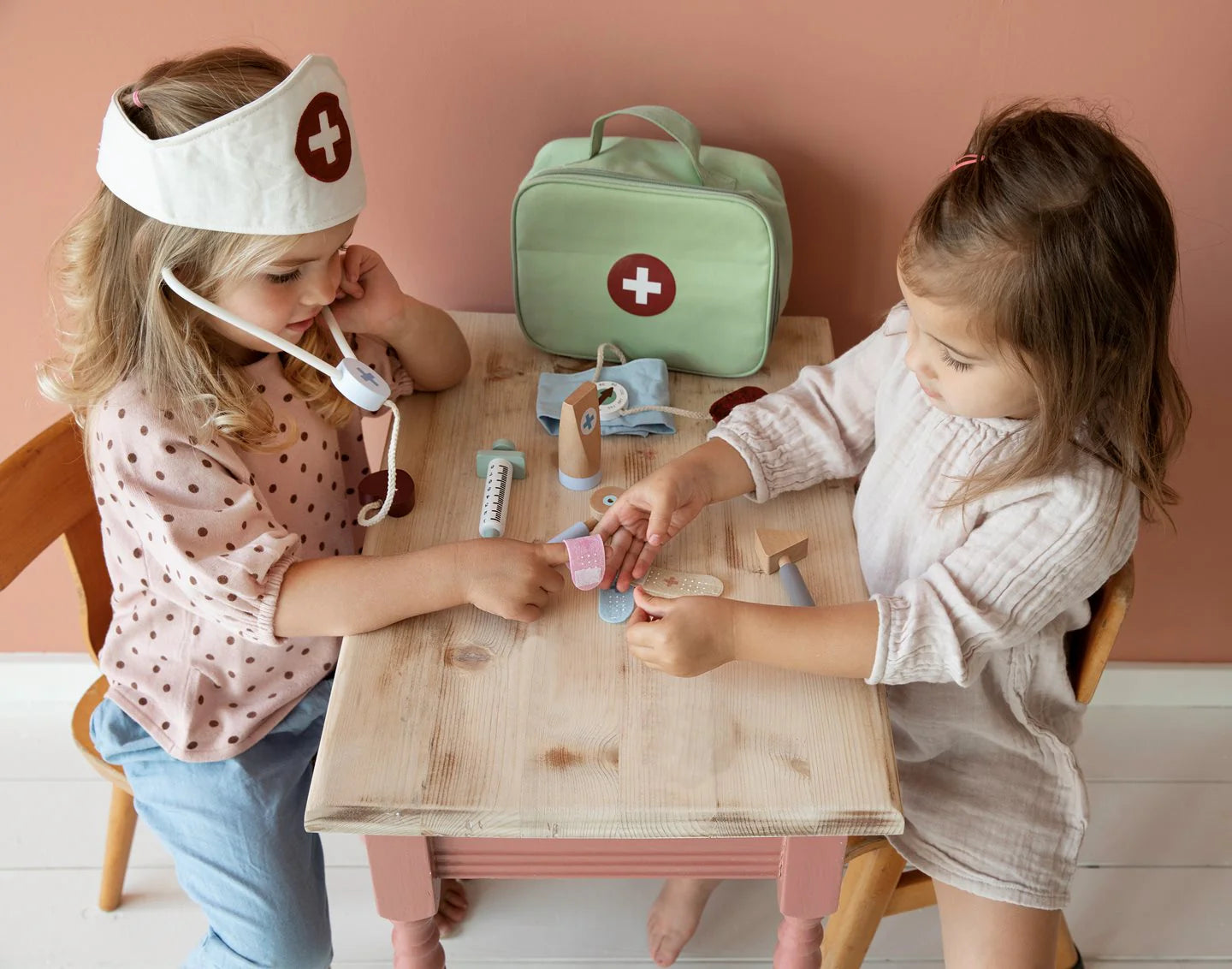 Little Dutch Doctor Playset