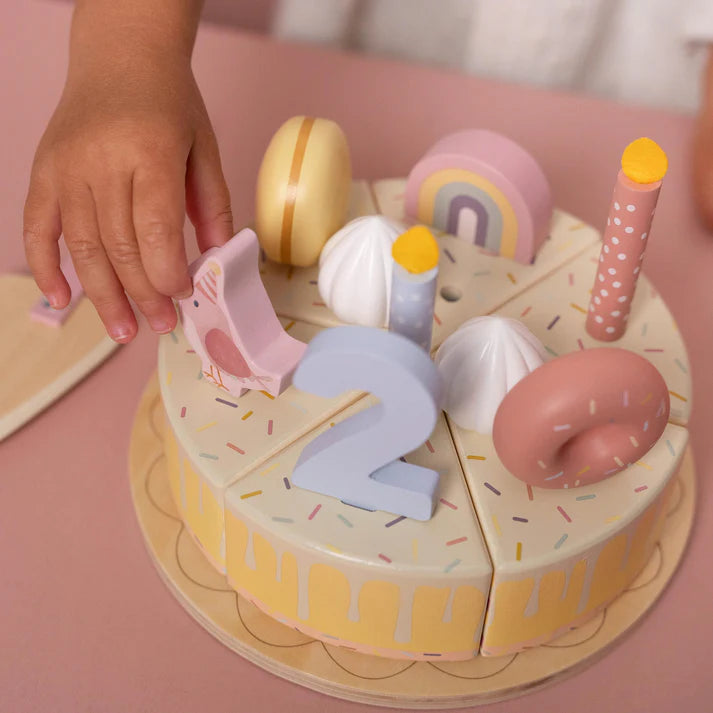 Little Dutch Birthday Cake - Pink