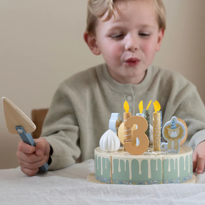 Little Dutch Birthday Cake - Blue