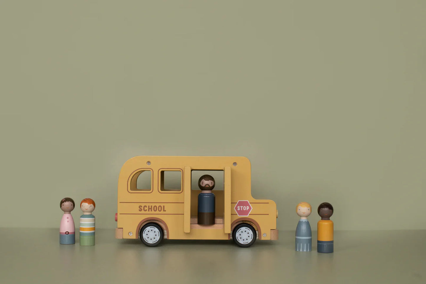 Little Dutch School Bus