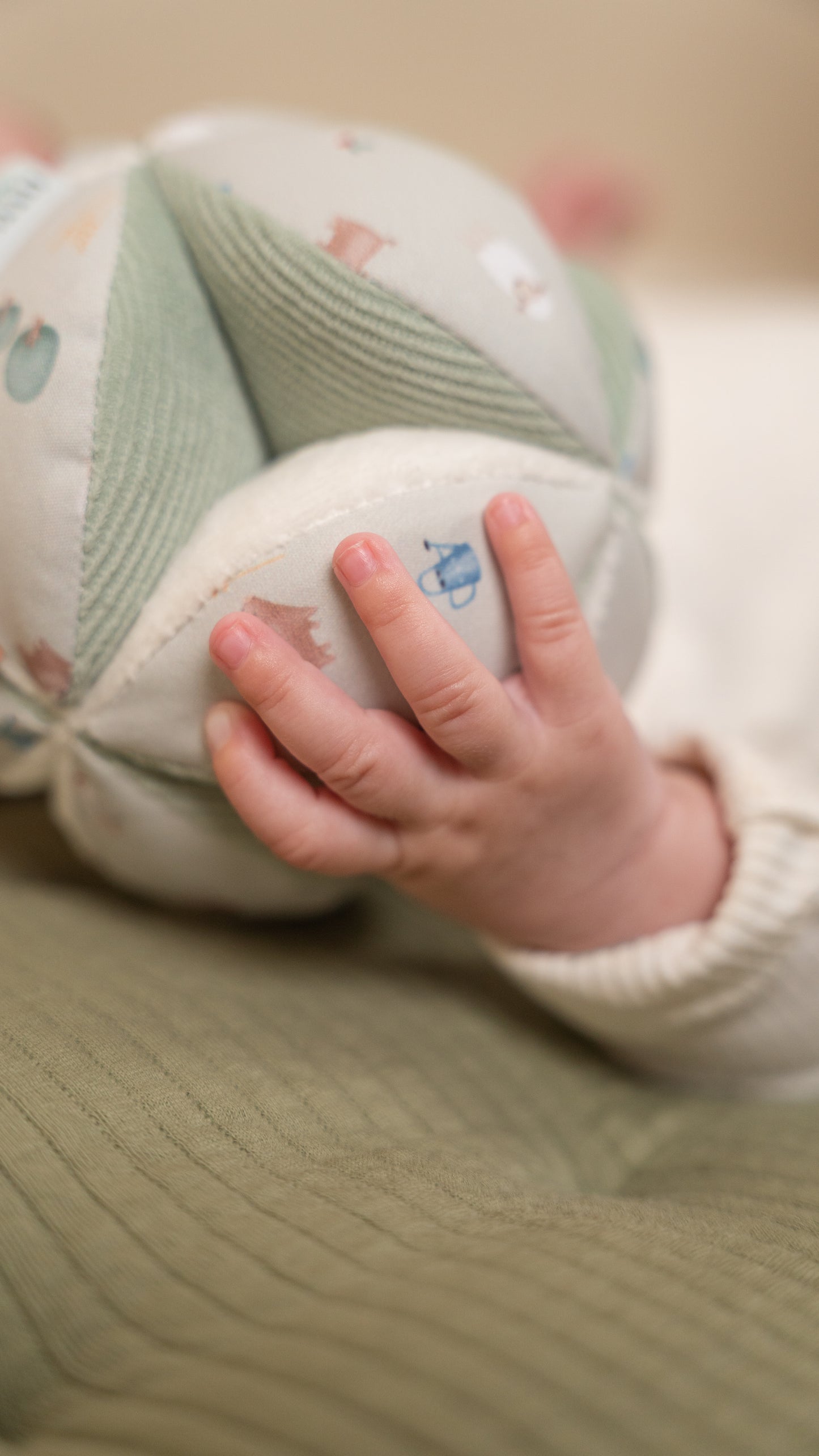 Little Dutch Gripping Ball - Little Farm