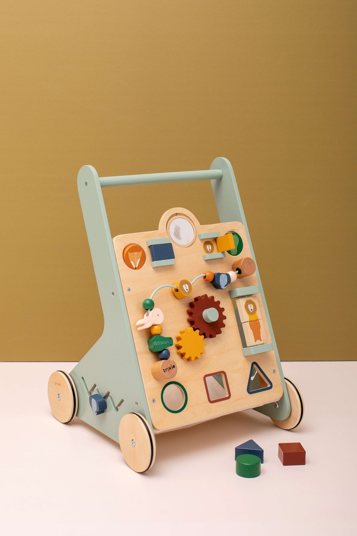 Trixie Animal Activity Walker