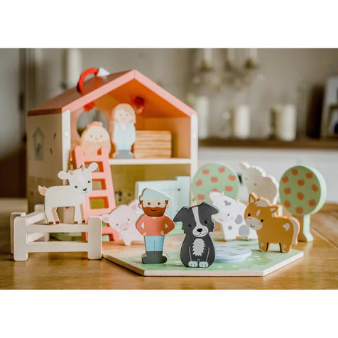 Orange Tree Toys Farmyard Play Set