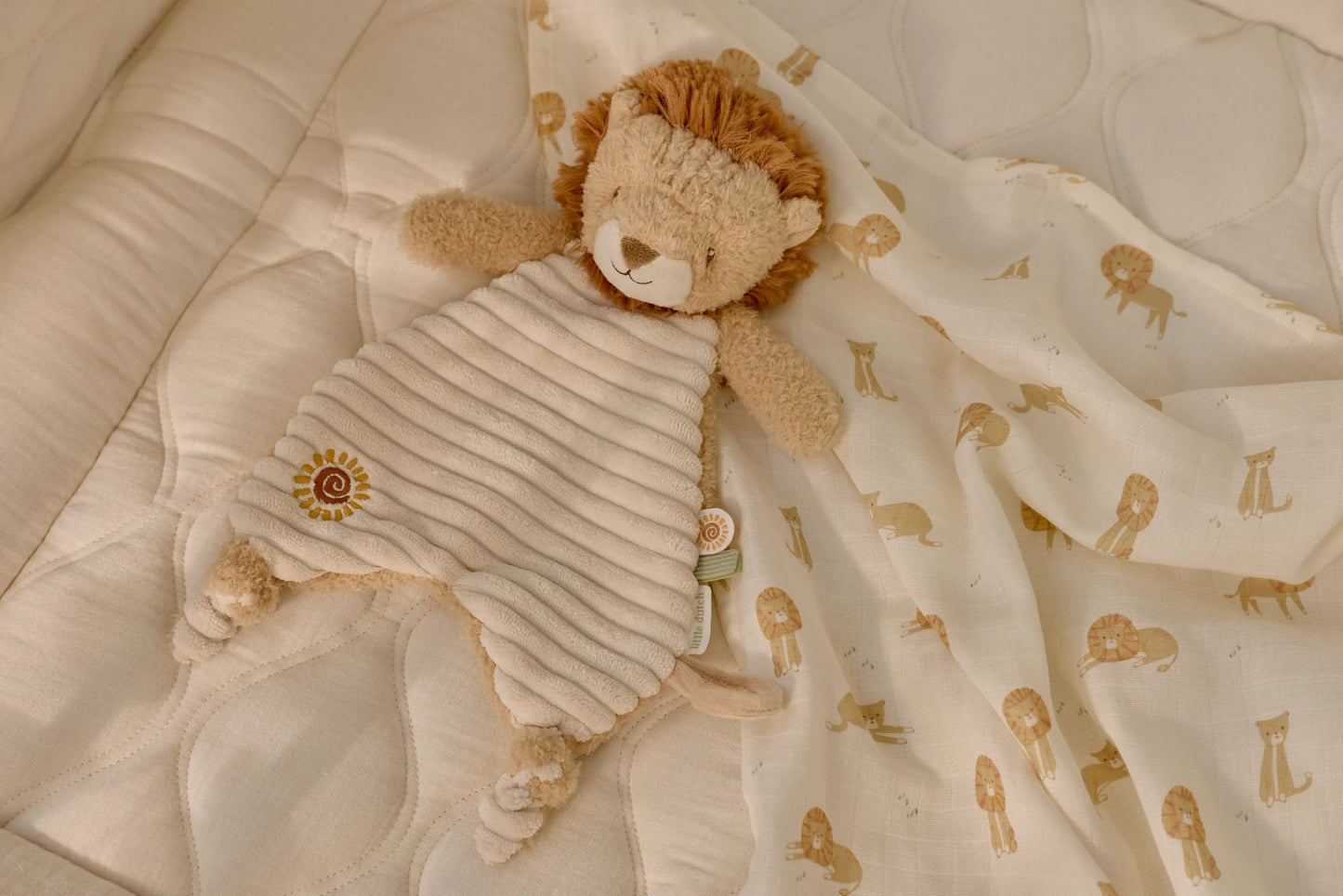 Little Dutch Cuddle Cloth Lion - Safari Friends
