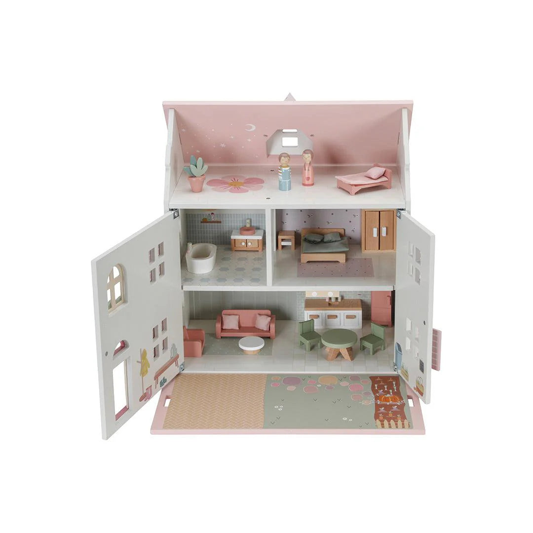 Little Dutch Doll's House