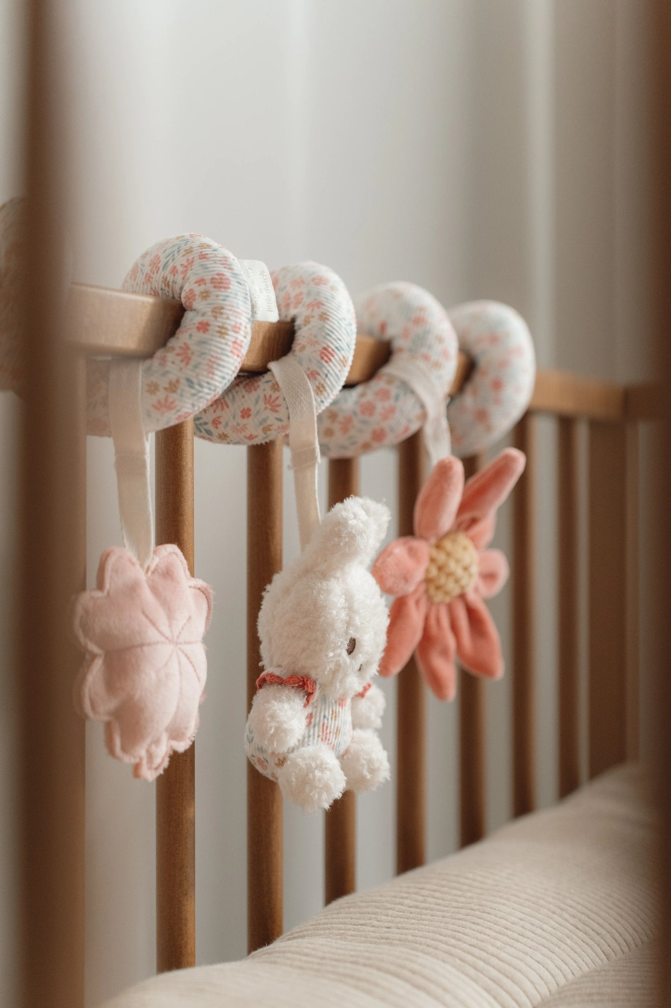 Little Dutch Activity Spiral - Lucky Blossom
