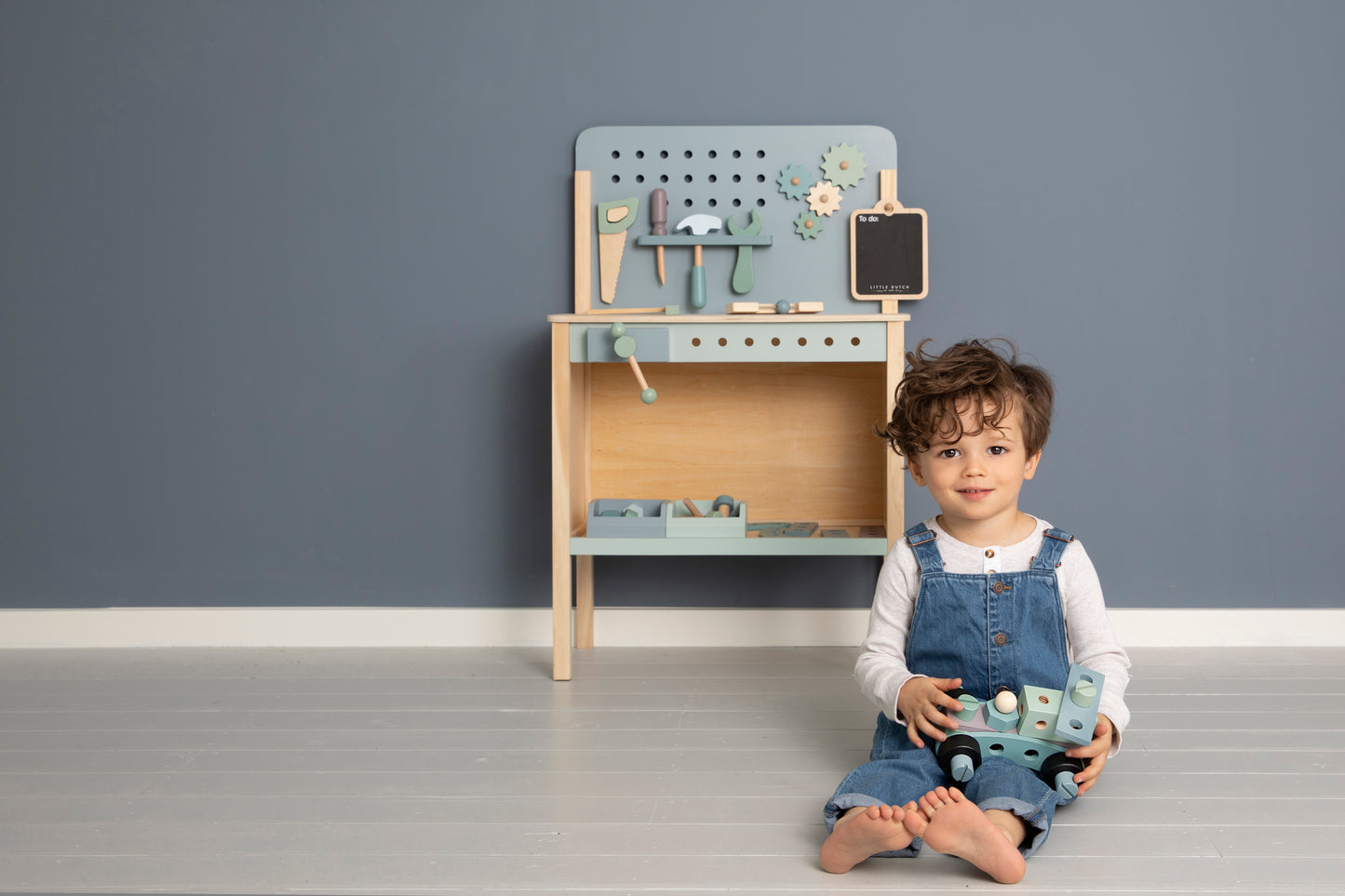Little Dutch Workbench