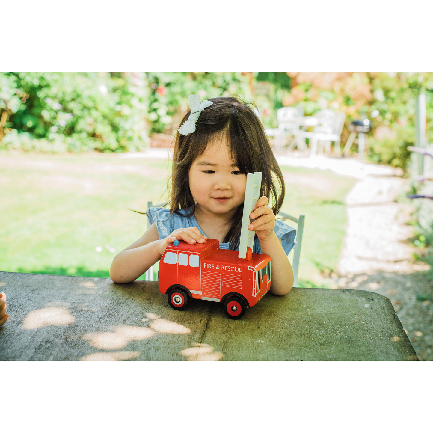 Orange Tree Toys Vintage Fire Engine