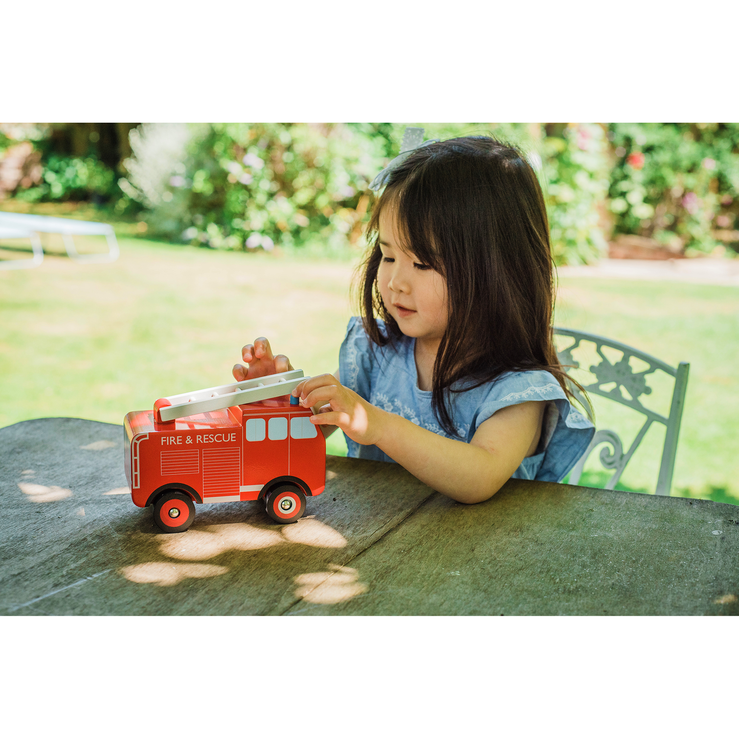 Orange Tree Toys Vintage Fire Engine