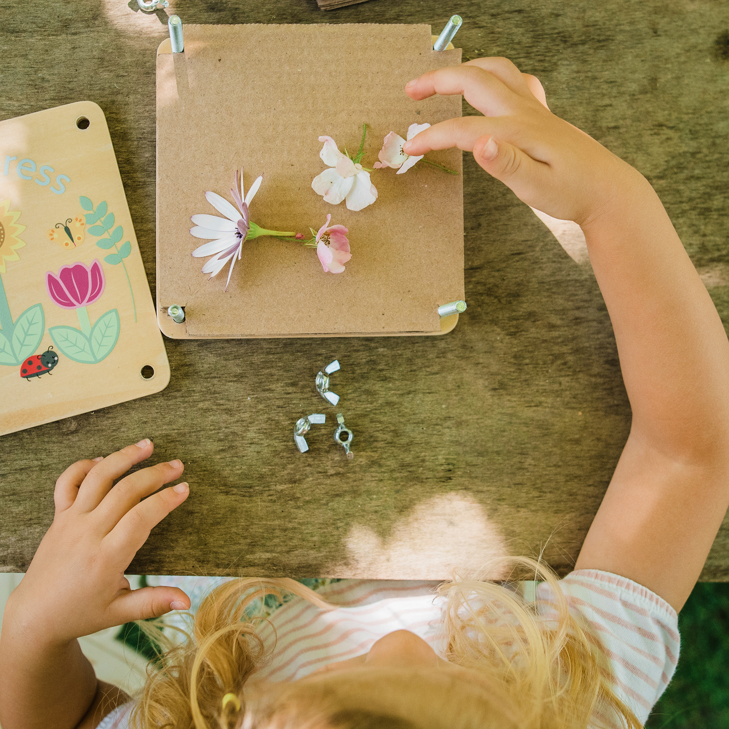 Orange Tree Toys Flower Press
