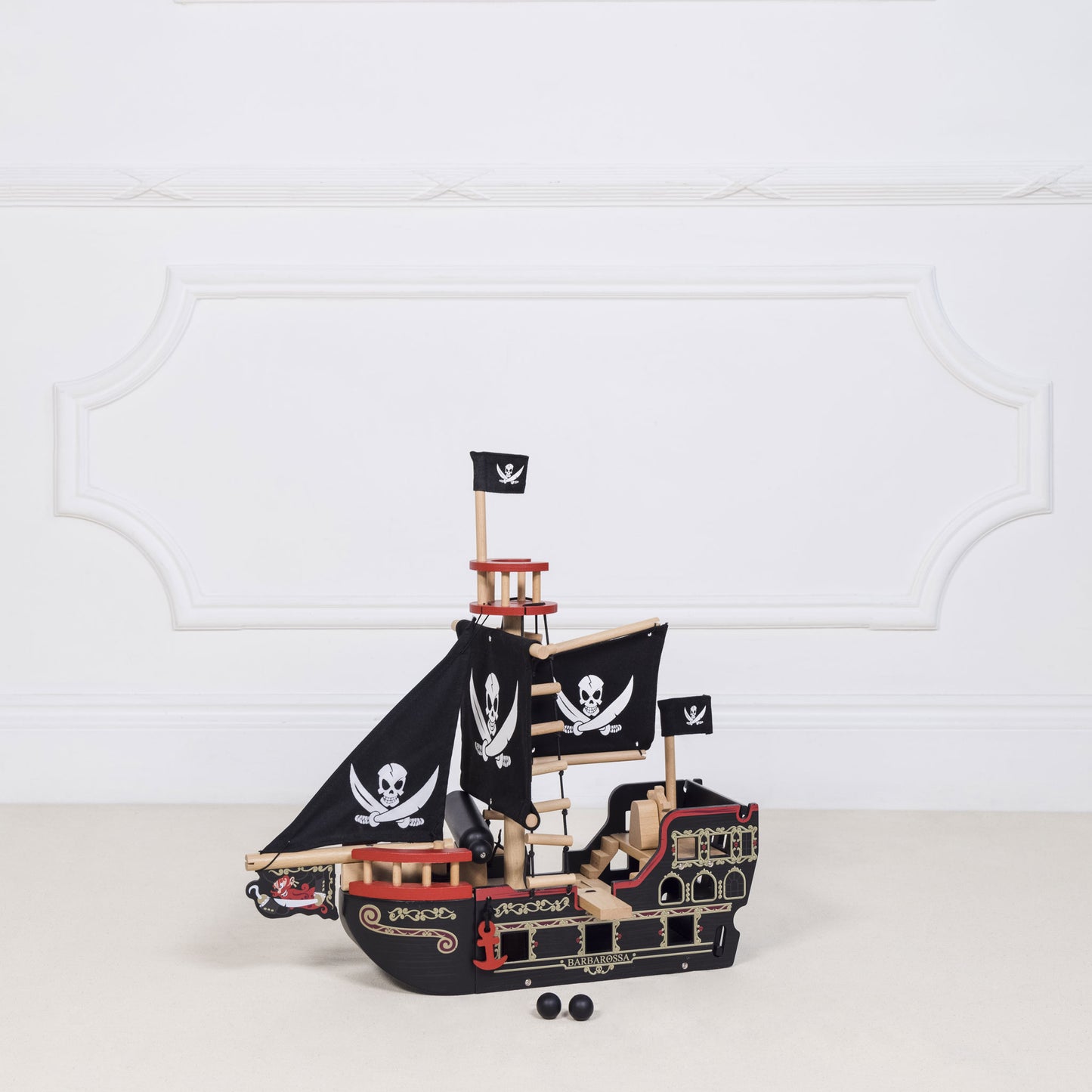 Le Toy Van Barbarossa Pirate Ship