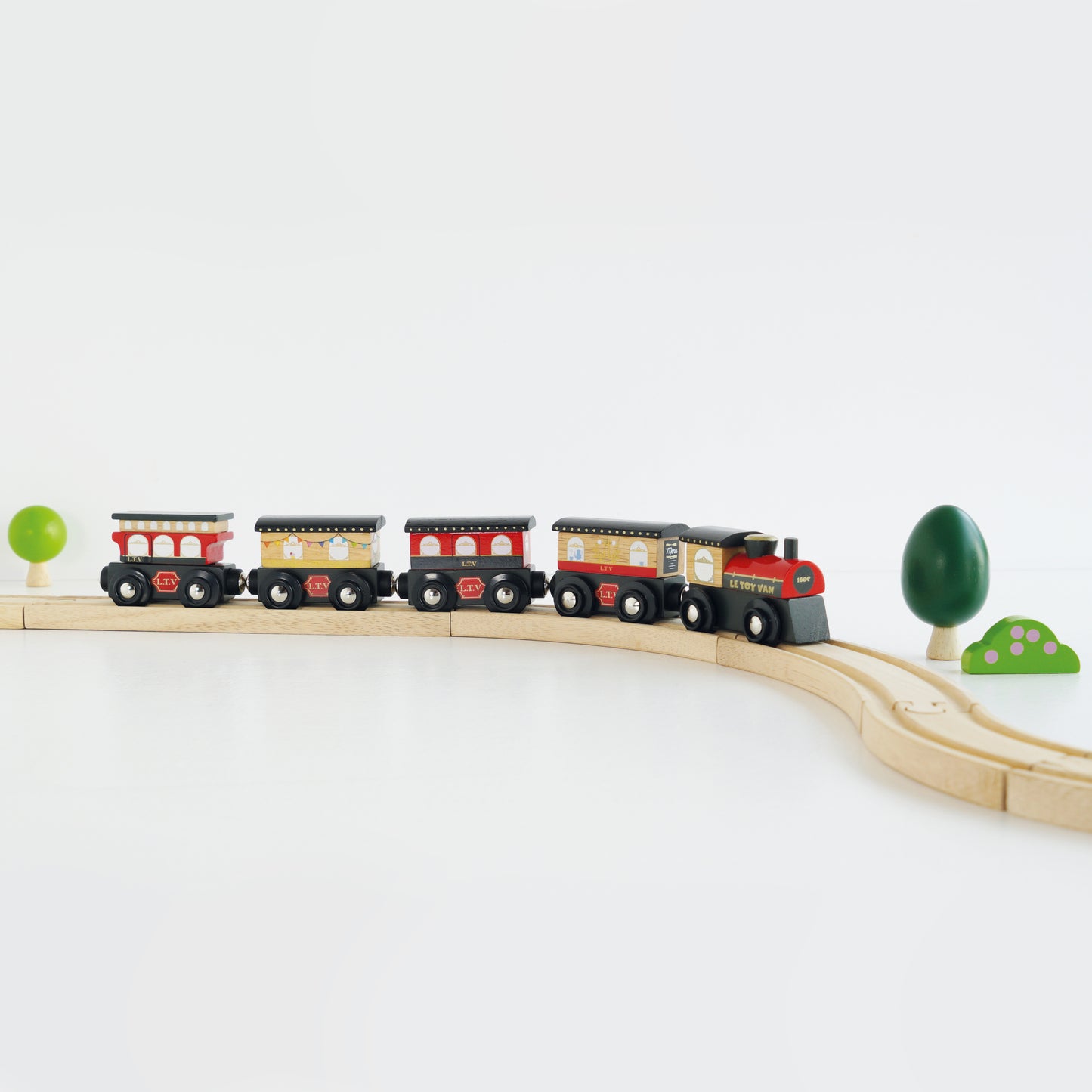 Le Toy Van Royal Express Train