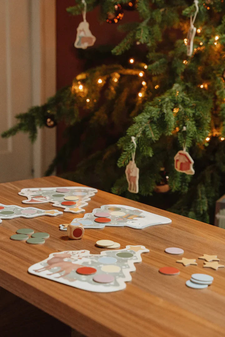 Little Dutch Christmas Tree Game