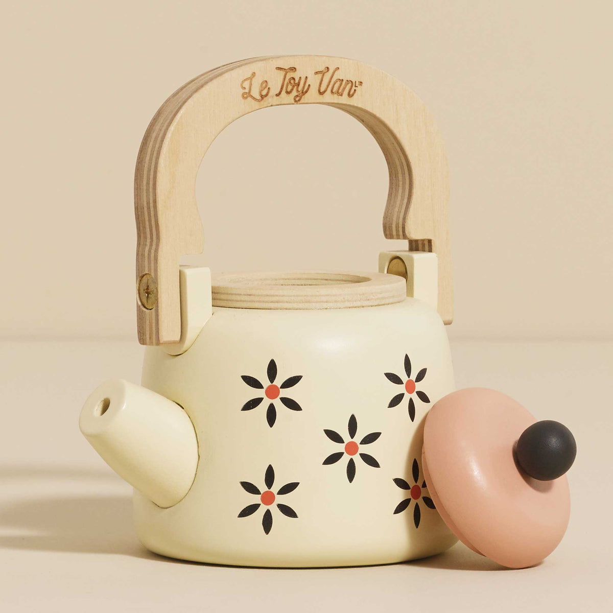 Le Toy Van Vintage Wooden Kettle