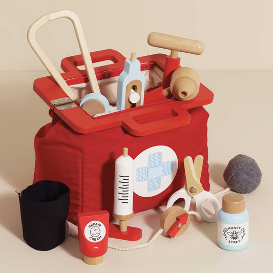 Le Toy Van Doctor's Medical Set