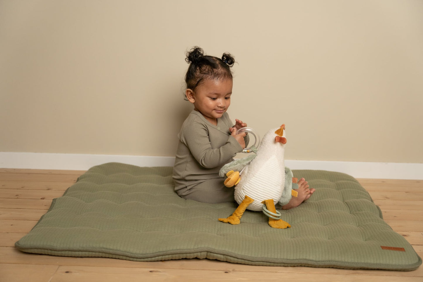 Little Dutch Activity Chicken 25cm
