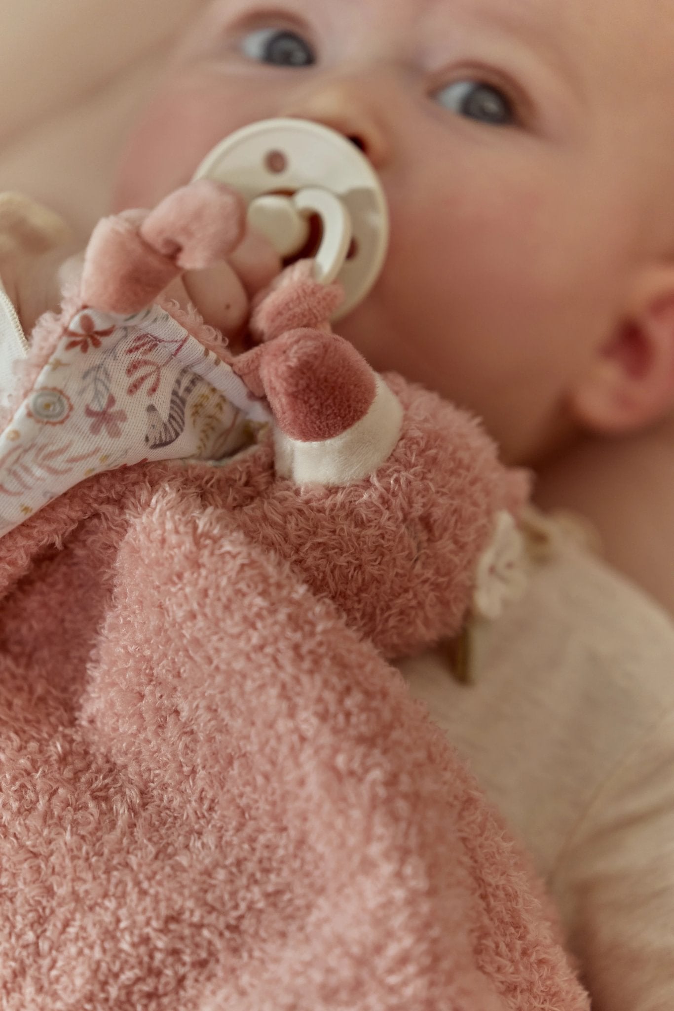 Little Dutch Cuddle Cloth Flamingo - Safari Friends