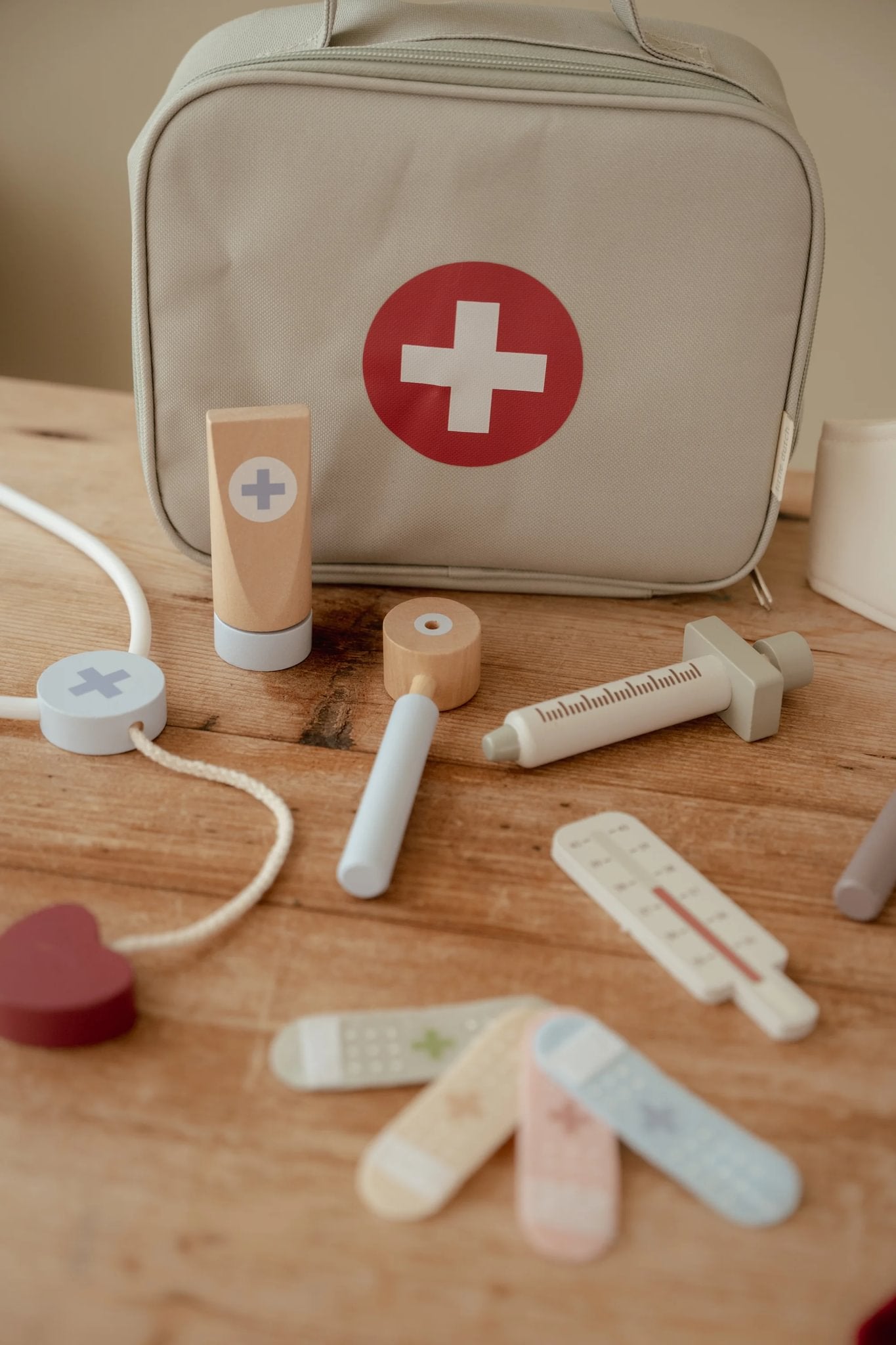 Little Dutch Doctor Playset