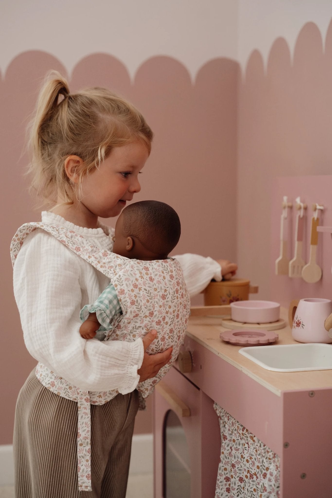Little Dutch Baby Doll Carrier
