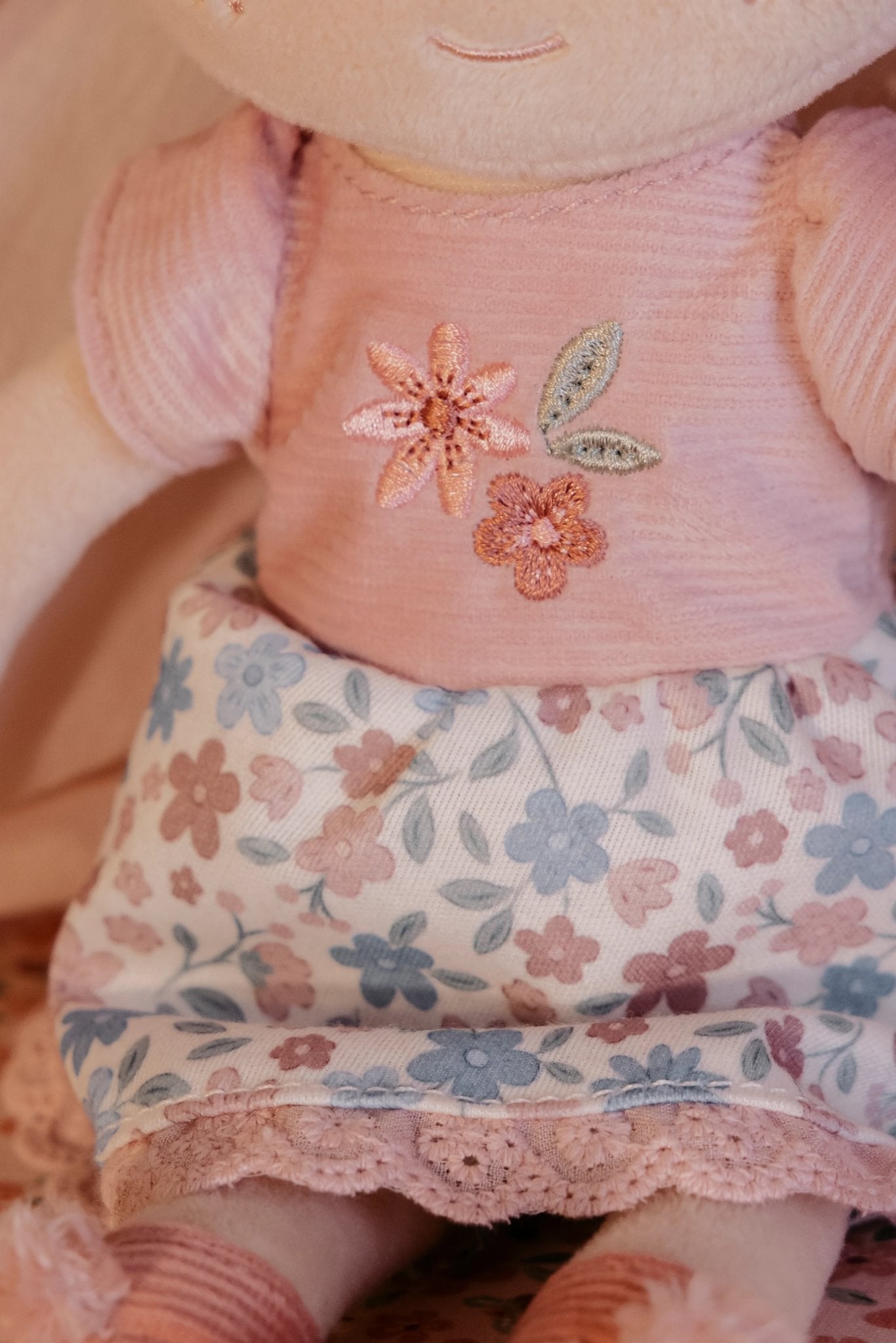 Little Dutch Cuddle Doll - Rosa