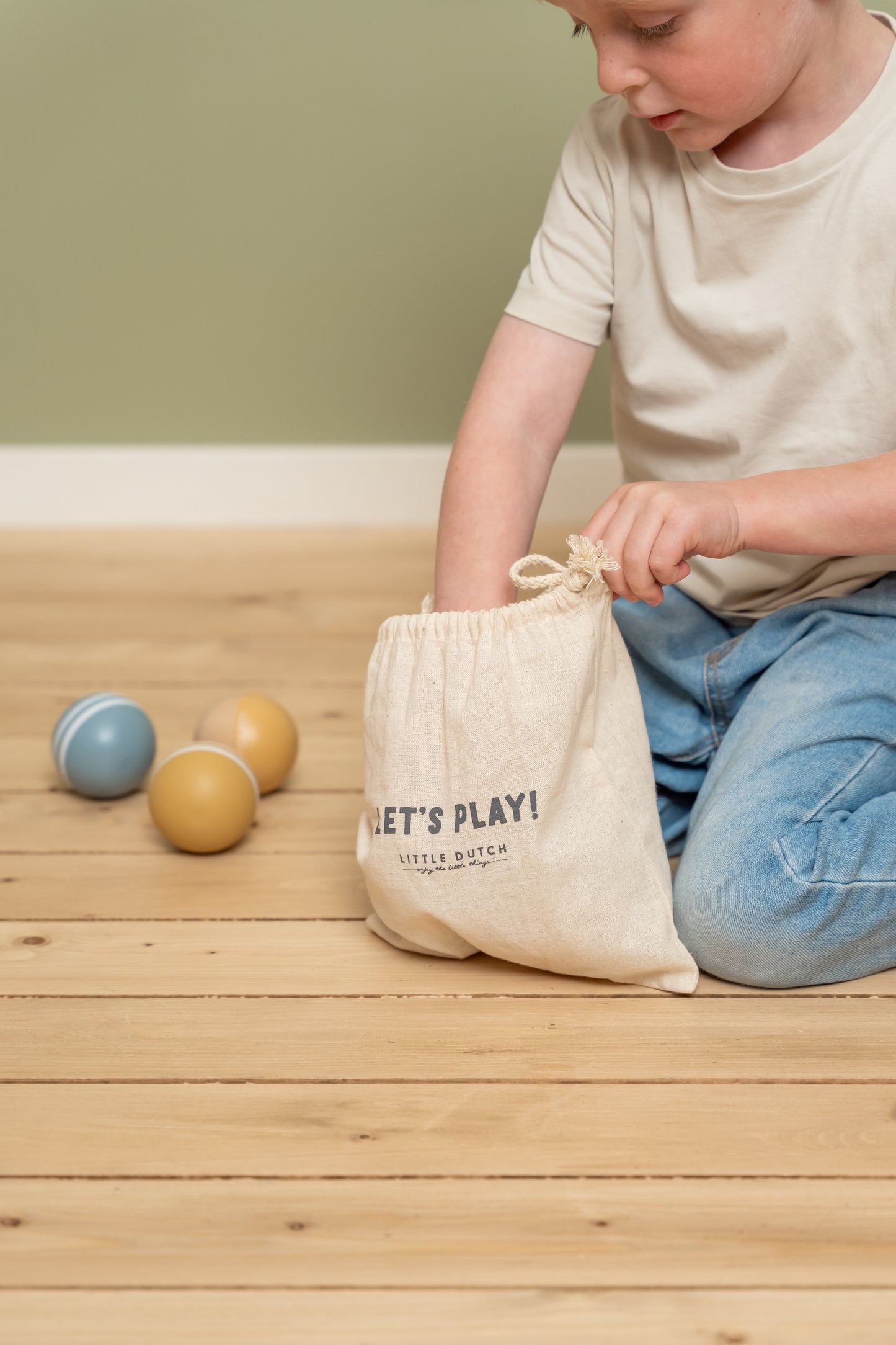 Little Dutch Wooden Boules Set